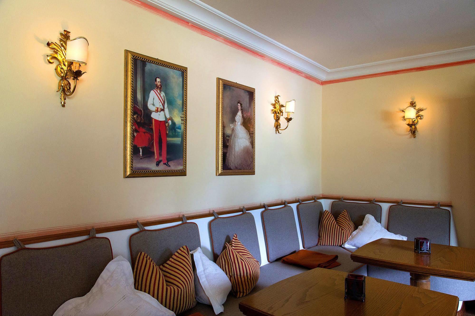 גאיס Hotel Burgfrieden מראה חיצוני תמונה